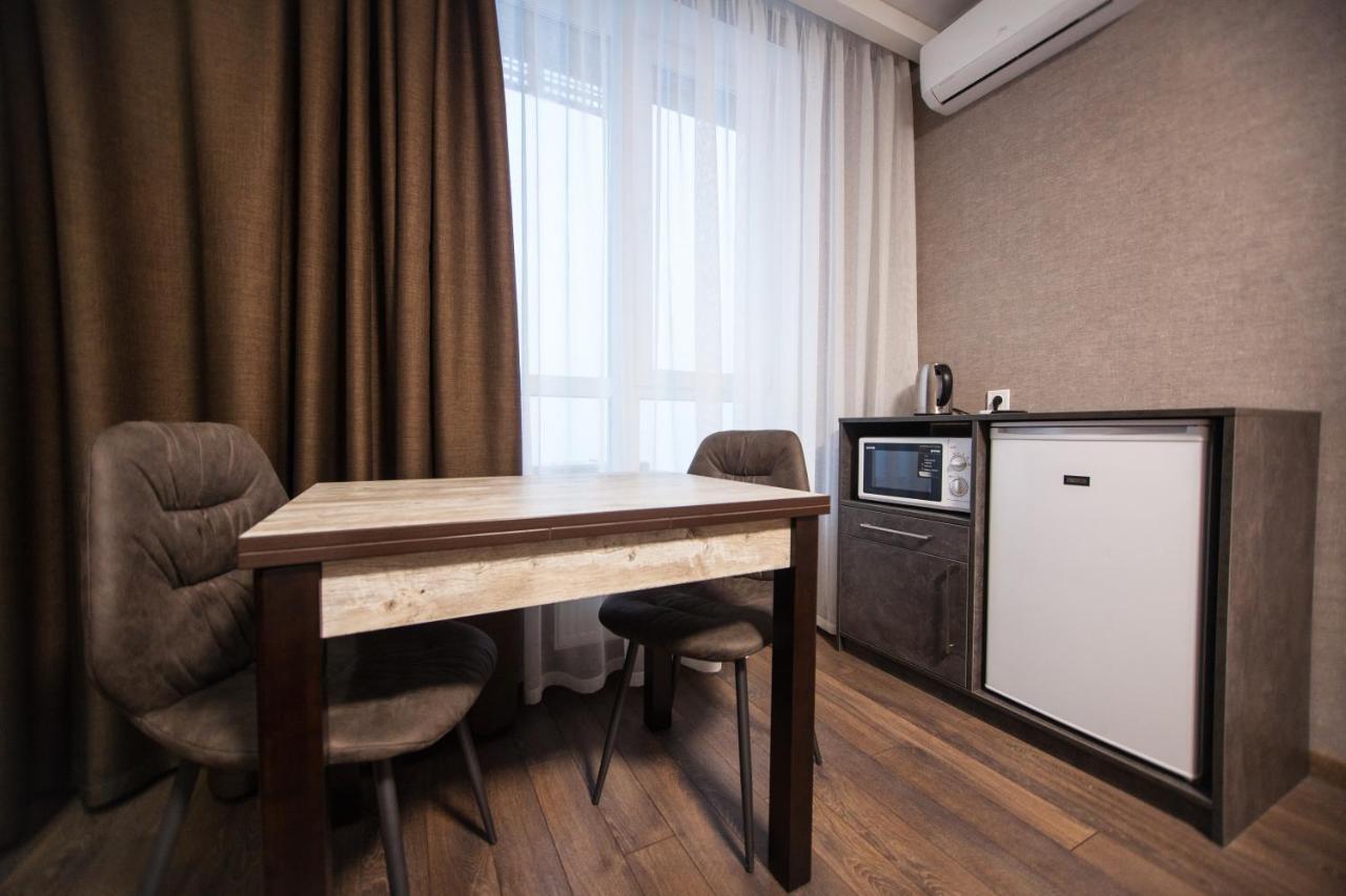 Solo Apartment Kamenskaya Kyiv Exterior photo
