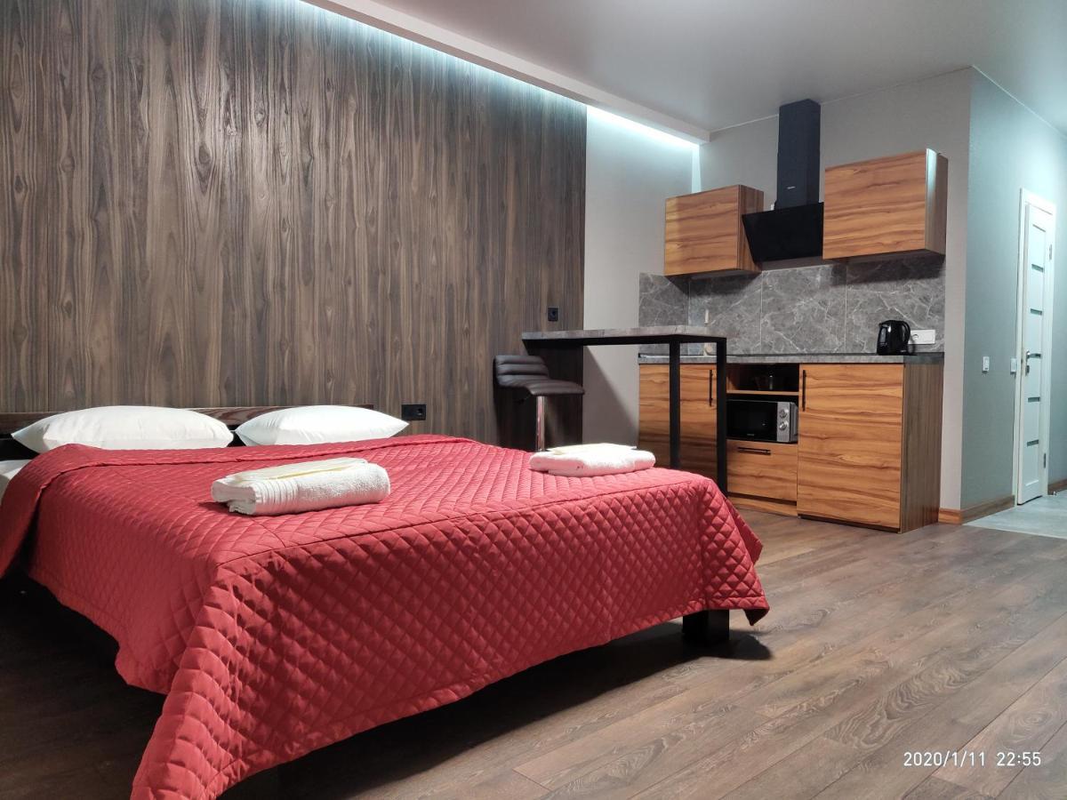 Solo Apartment Kamenskaya Kyiv Exterior photo
